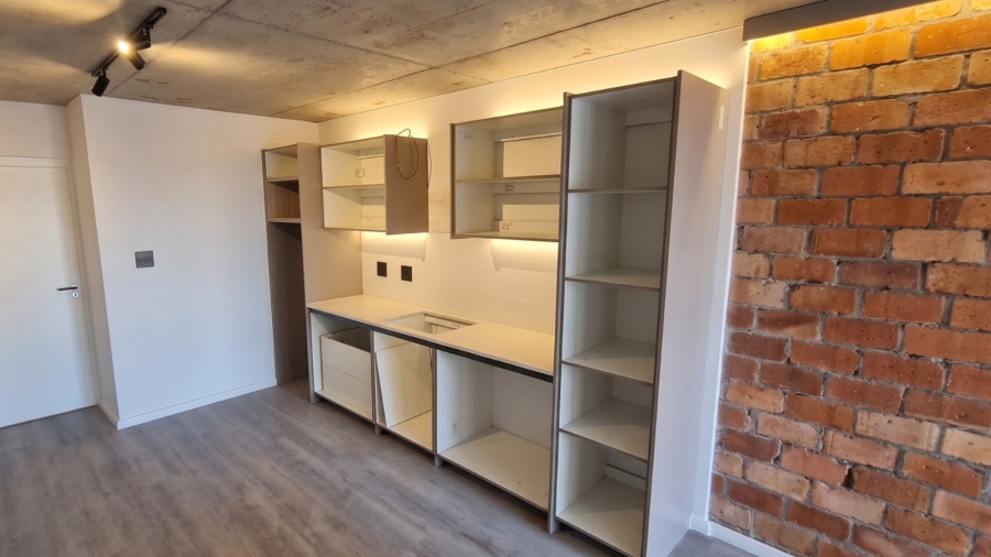 1 Bedroom Property for Sale in Table View Western Cape